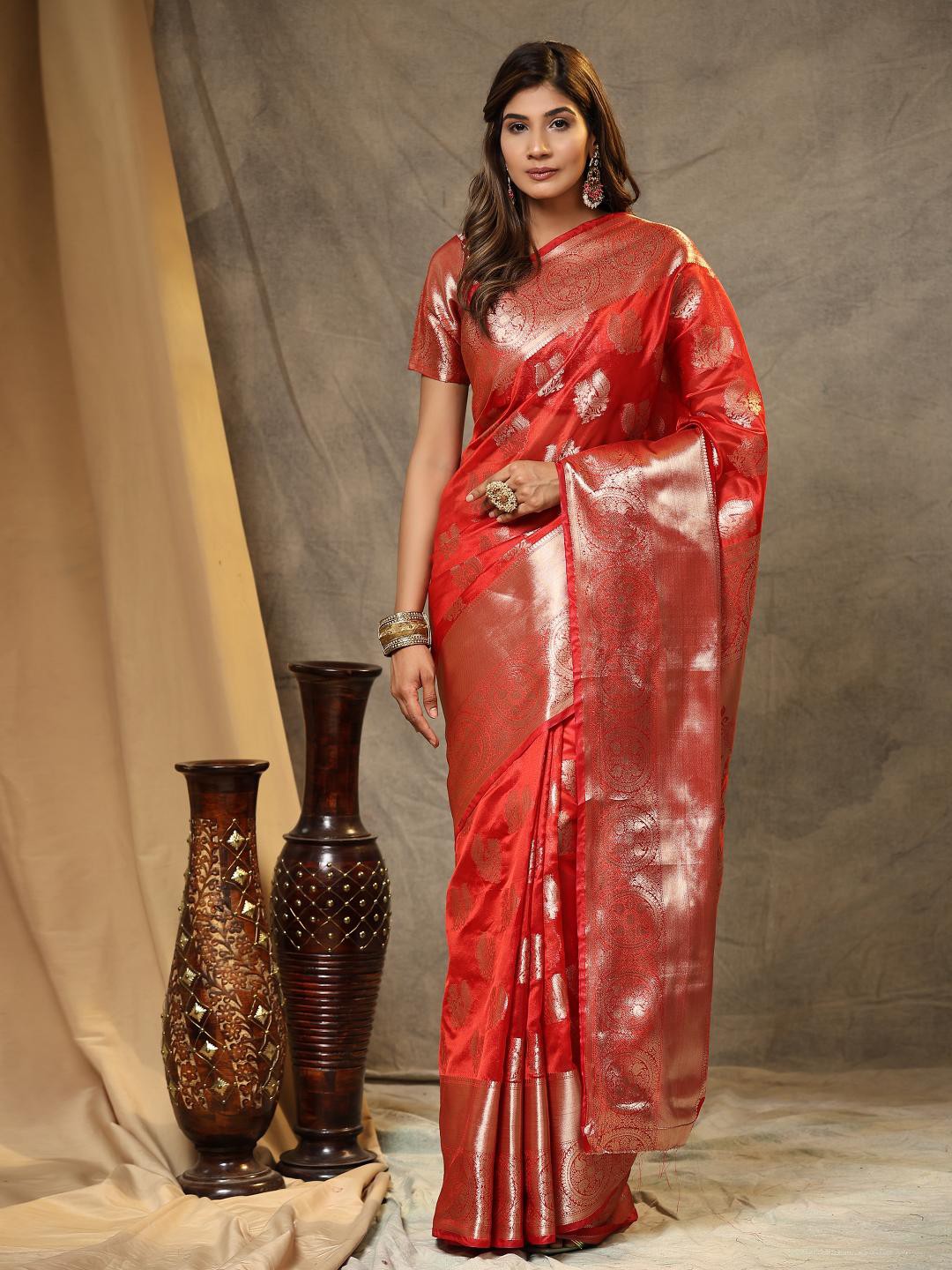 

PATIALAPICKS Woven Design Zari Organza Paithani Saree, Red