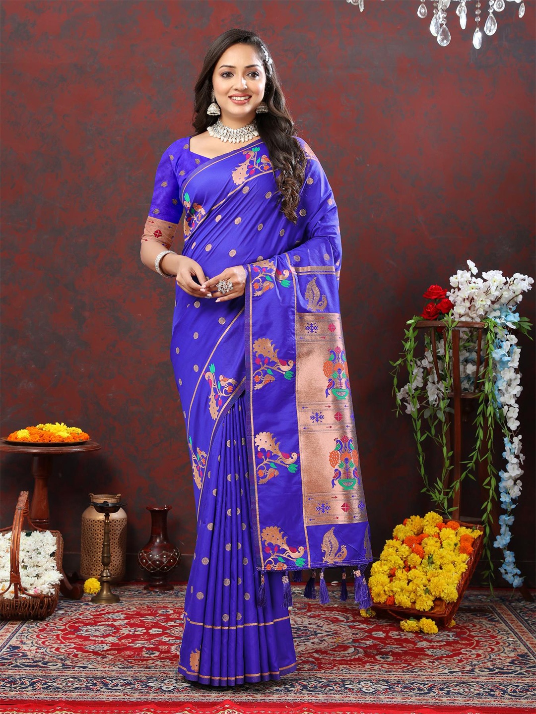 

PATIALAPICKS Woven Design Zari Pure Silk Paithani Saree, Blue