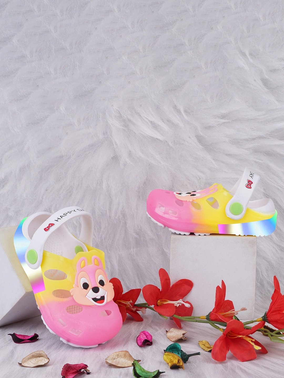 

BAESD Kids Rabbit LED Lighting Croslite Clogs, Pink