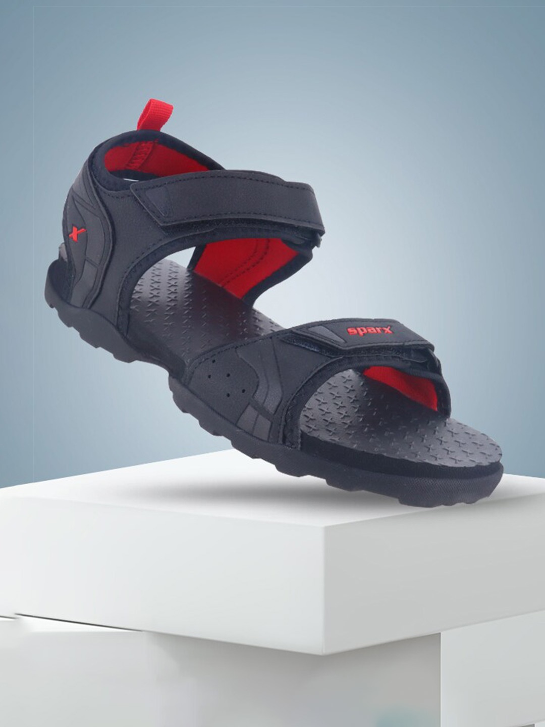

Sparx Men Velcro Sports Sandals, Black