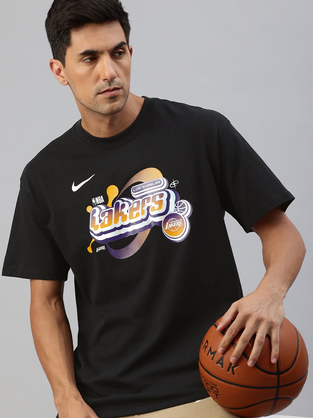 

Nike Men Los Angeles Lakers Courtside Printed NBA Max90 T-Shirt, Black