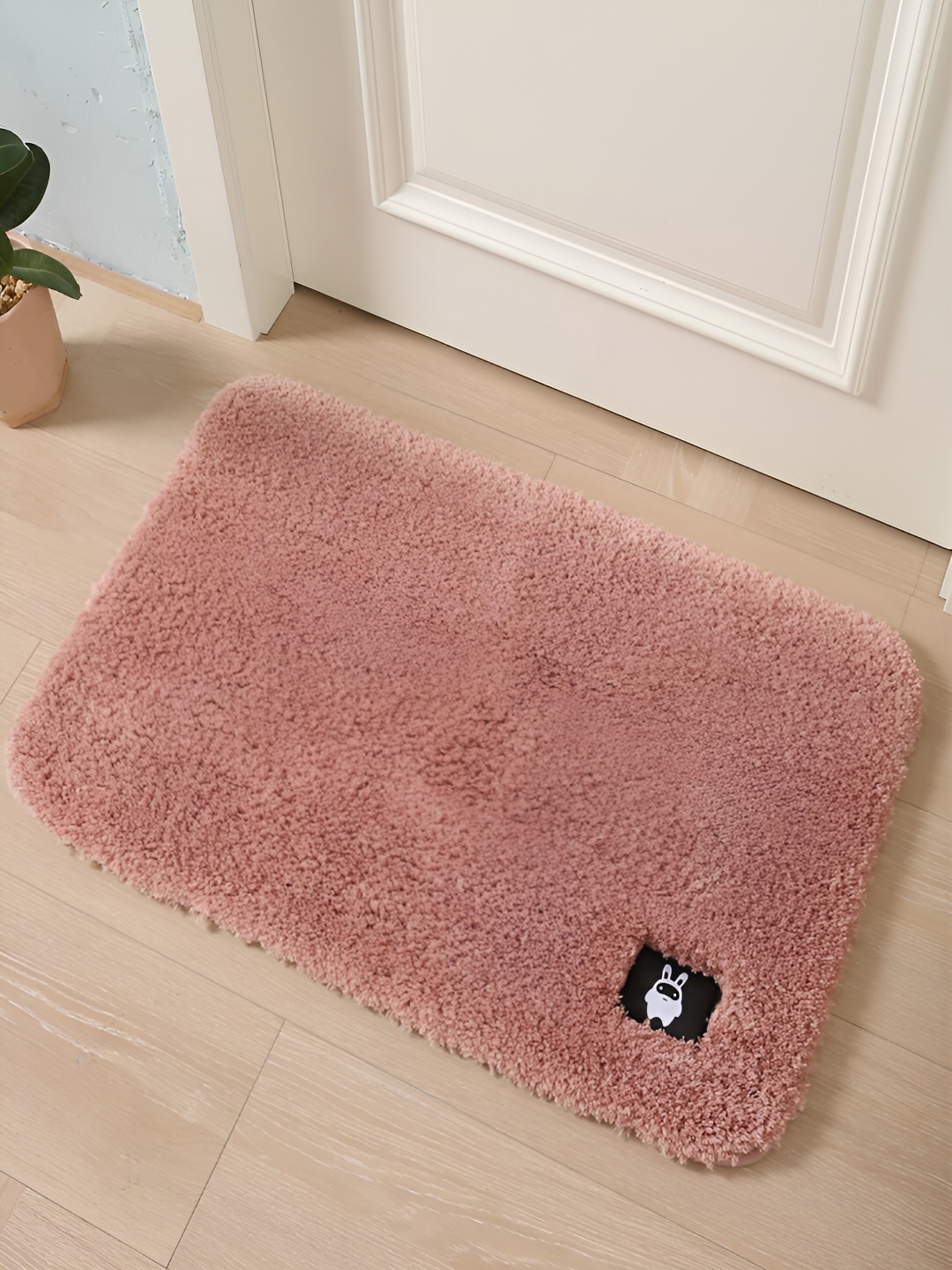 

HOKIPO Pink Microfiber Shaggy Door Mat