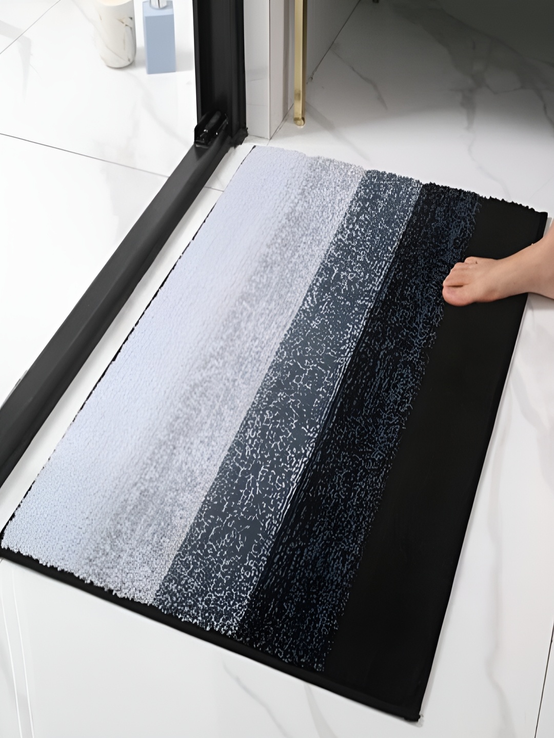 

HOKIPO Black & Grey Soft 1450 GSM Bath Rug