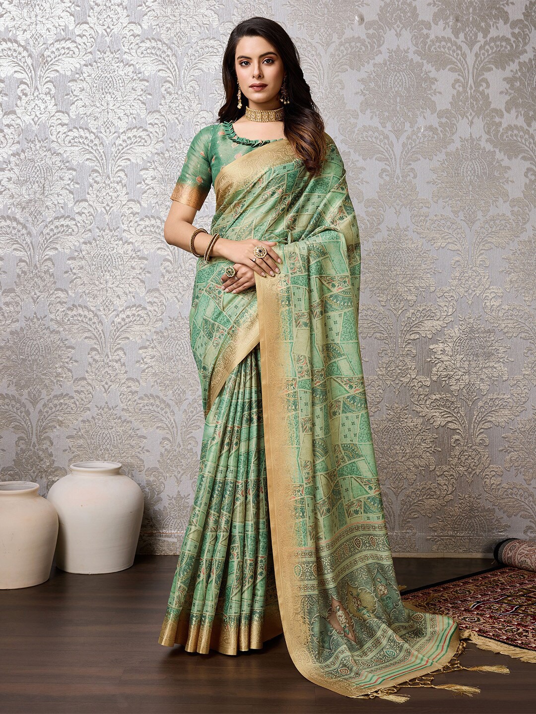 

Ishin Ethnic Motifs Zari Printed Saree, Sea green