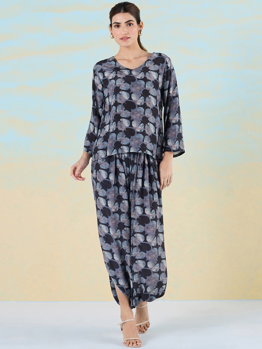 

navyasa by liva Printed V-Neck Top With Trouser Co-Ords, Black