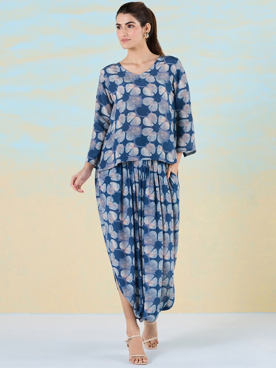 

navyasa by liva Floral Print Top & Dhoti Pants Co-Ords, Blue