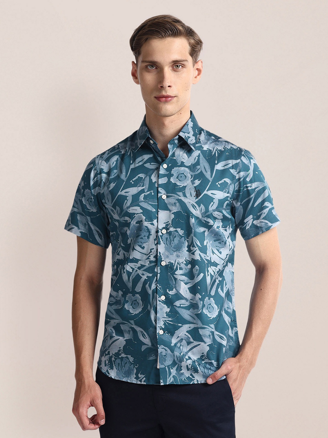 

U.S. Polo Assn. Floral Printed Tailored Fit Pure Cotton Casual Shirt, Blue