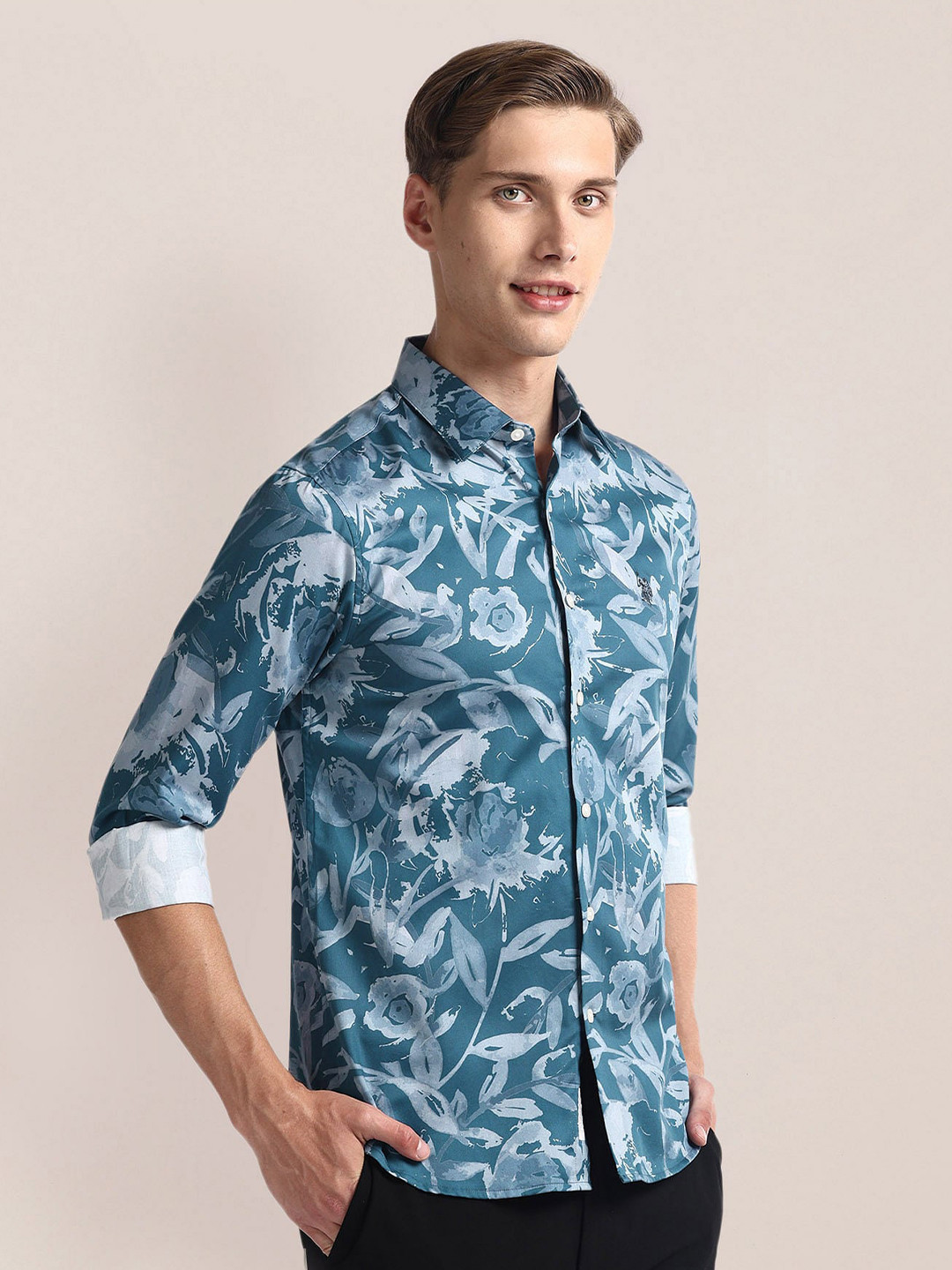 

U.S. Polo Assn. Floral Printed Pure Cotton Casual Tailored Fit Shirt, Blue