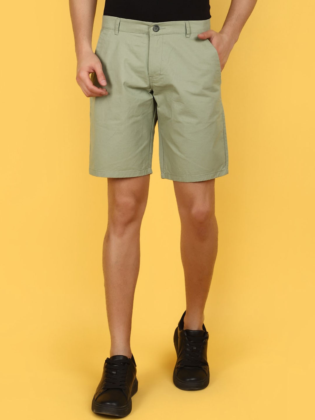 

V-Mart Men Mid-Rise Cotton Chino Shorts, Green