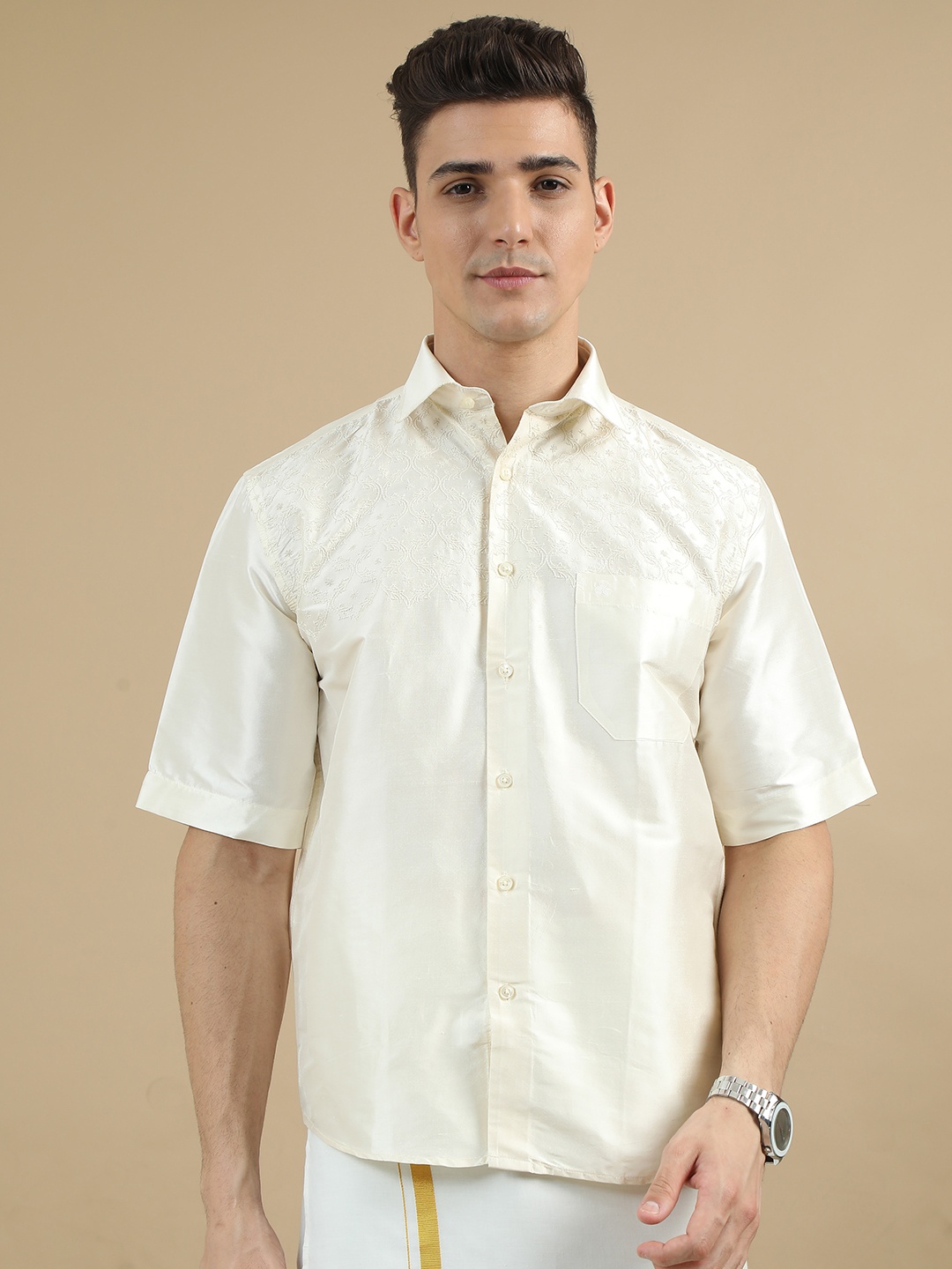 

TATTVA Classic Spread Collar Short Sleeves Casual Shirt, Cream