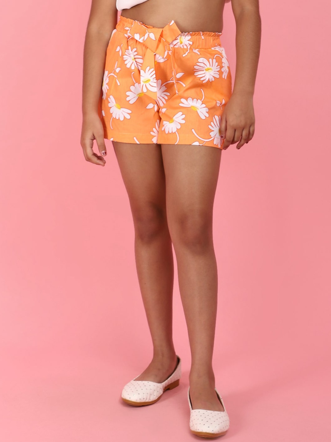 

V-Mart Girls Floral Printed Cotton Shorts, Pink