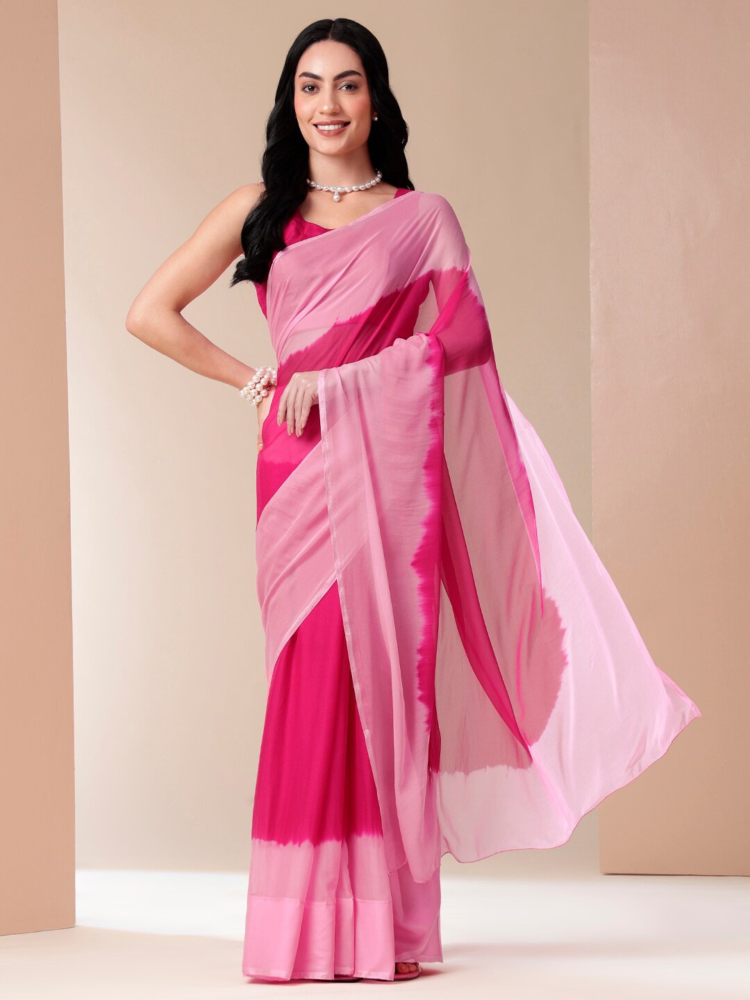 

DiraByDimple Colourblocked Pure Chiffon Saree, Pink