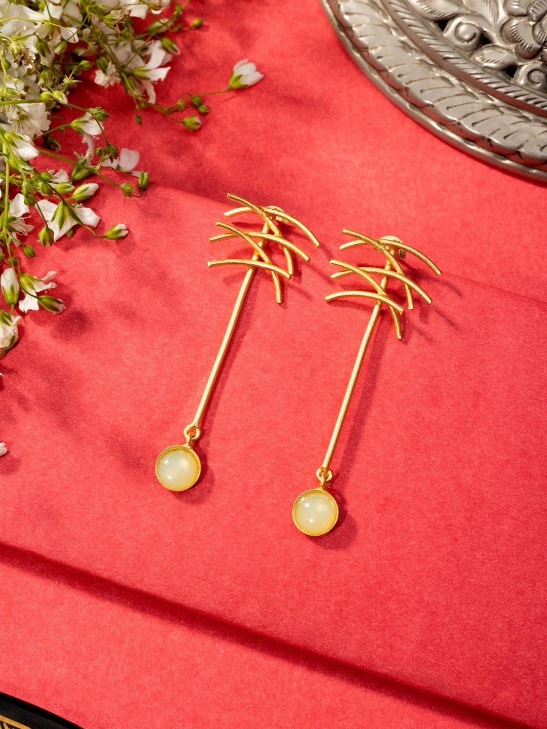 

Niscka Gold-Plated Drop Earrings