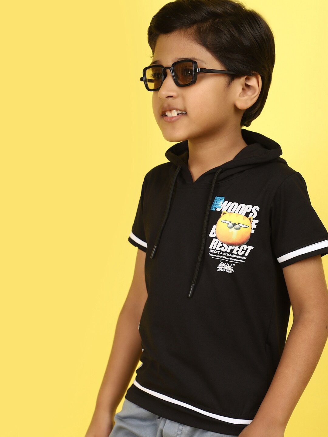 

V-Mart Boys Typography Printed Hooded T-shirt, Black