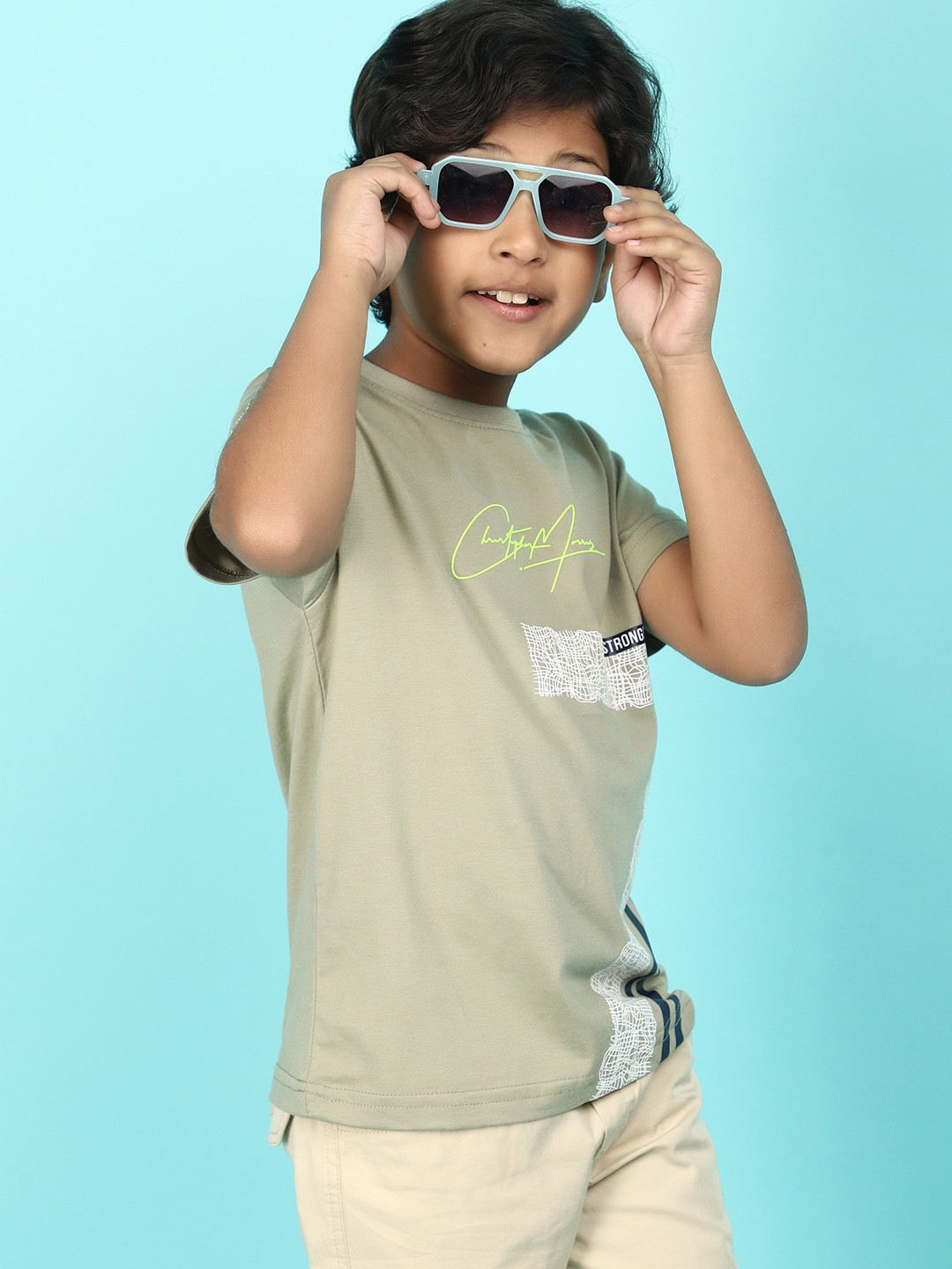 

V-Mart Boys Typography Printed Cotton T-shirt, Green