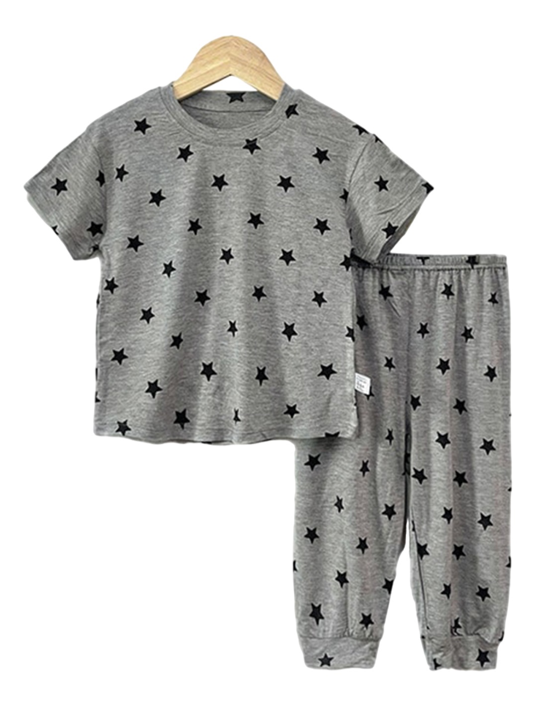 

StyleCast x Revolte Boys Printed Night Suit, Grey
