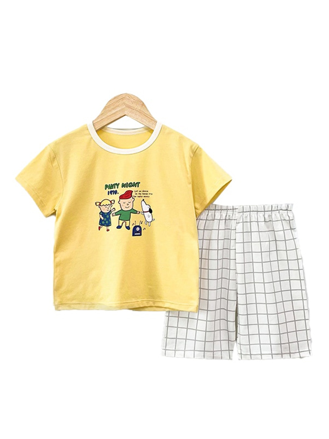 

StyleCast x Revolte Boys Self-Designed Night Suit, Yellow