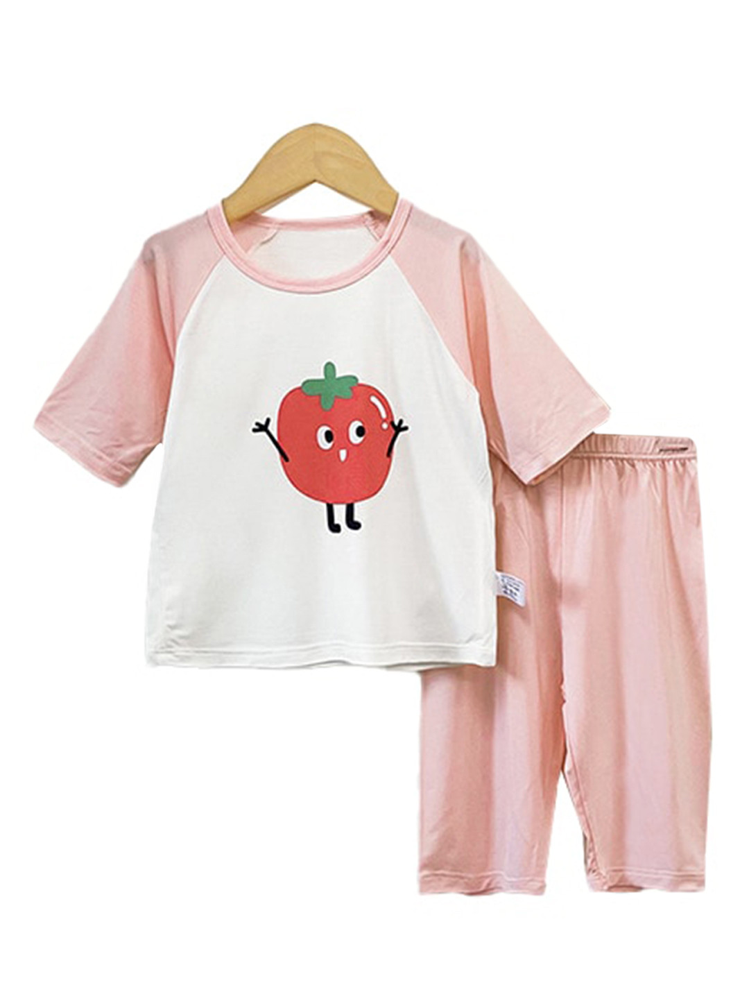 

StyleCast x Revolte Girls Printed Night Suit, Pink