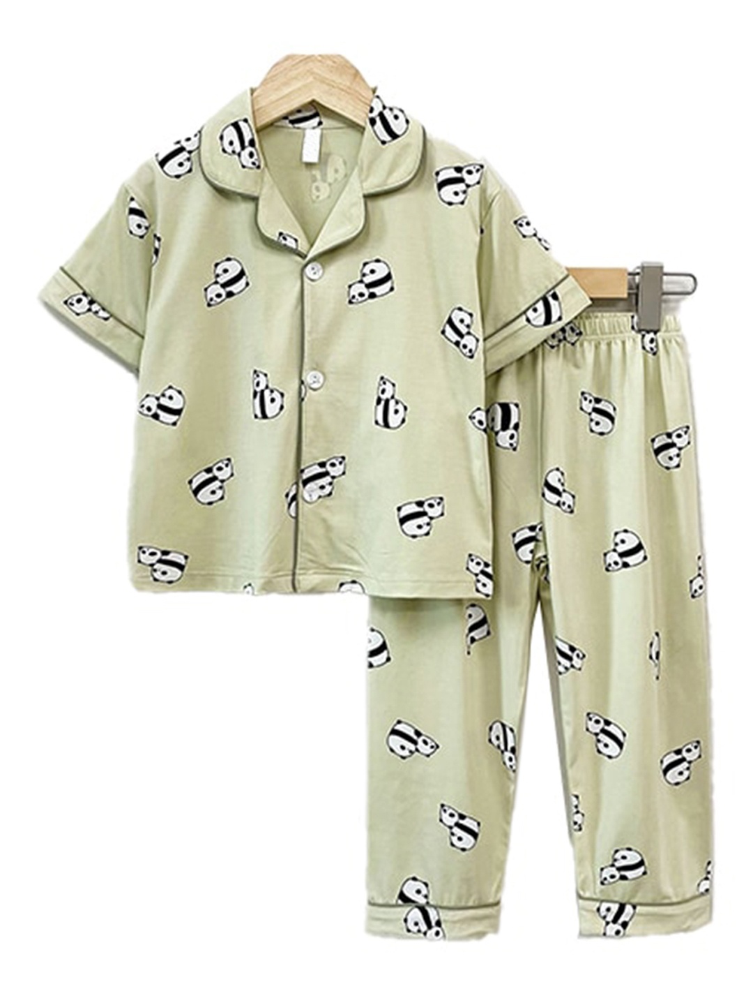 

StyleCast x Revolte Boys Printed Night Suit, Green