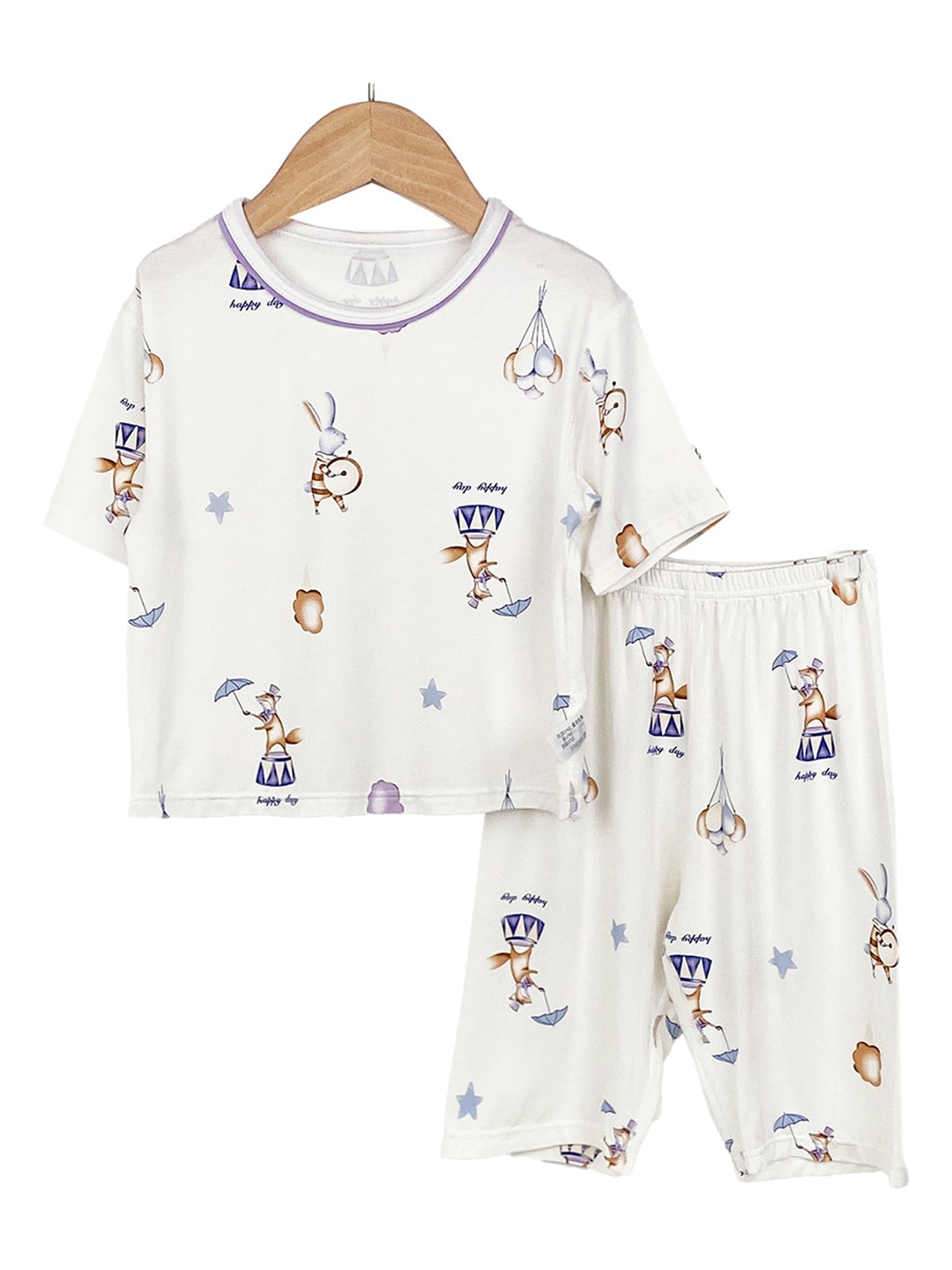 

StyleCast x Revolte Girls Printed Cotton Night Suit, White