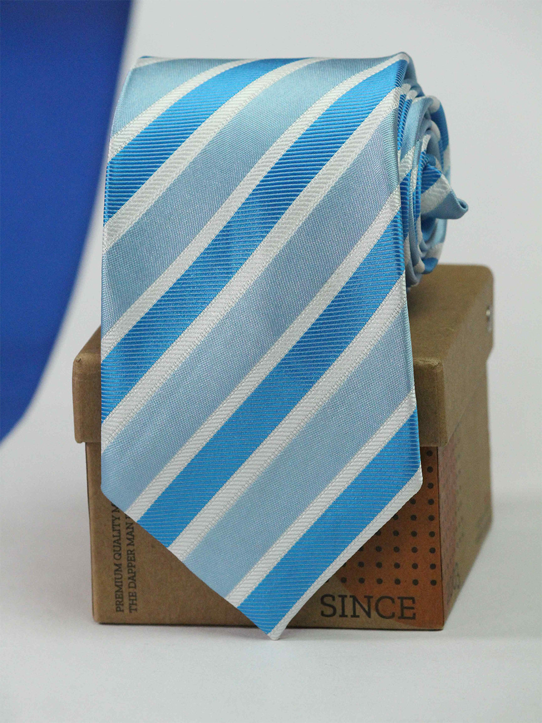 

Tossido Men Striped Broad Tie, Blue