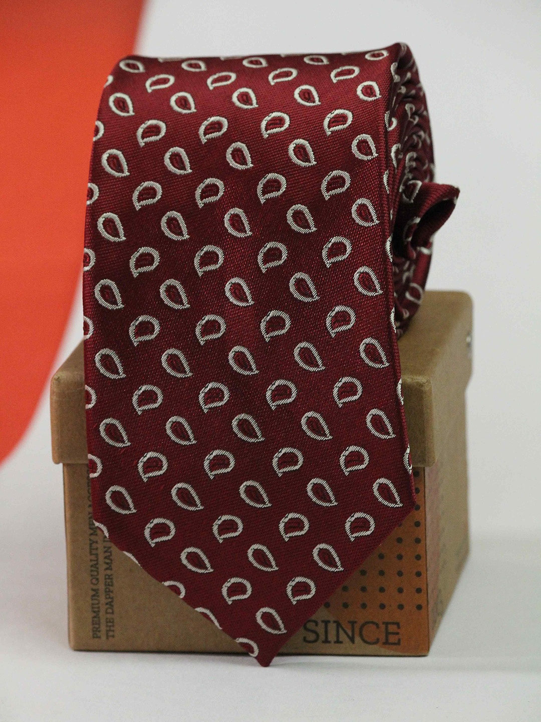 

Tossido Men Woven Design Broad Tie, Maroon