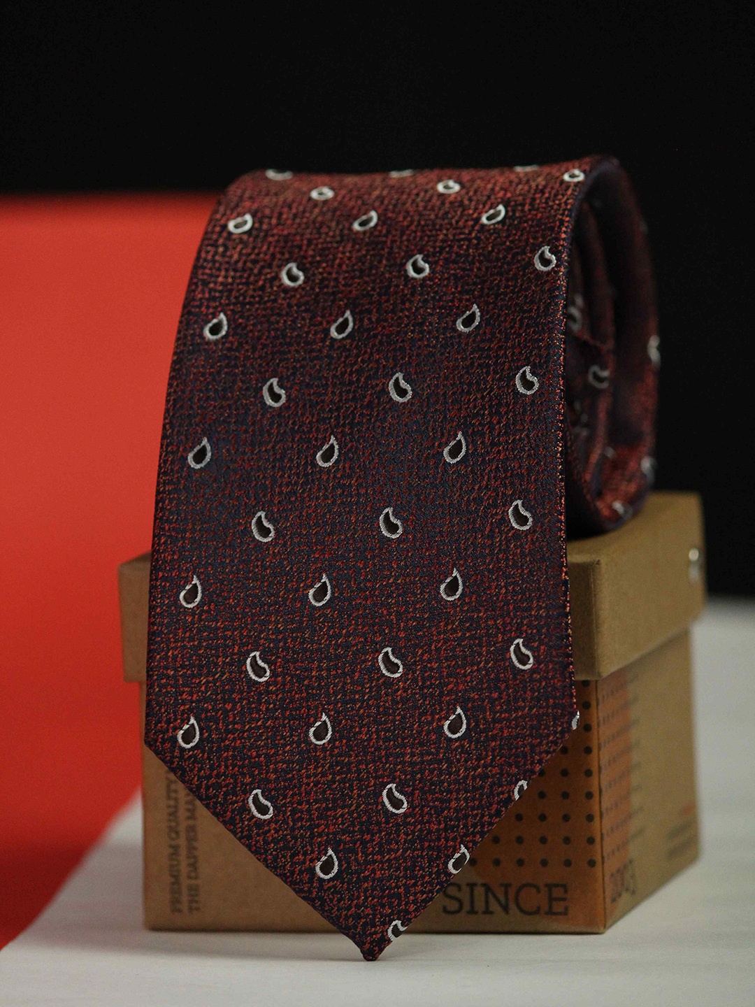 

Tossido Men Woven Design Broad Tie, Maroon