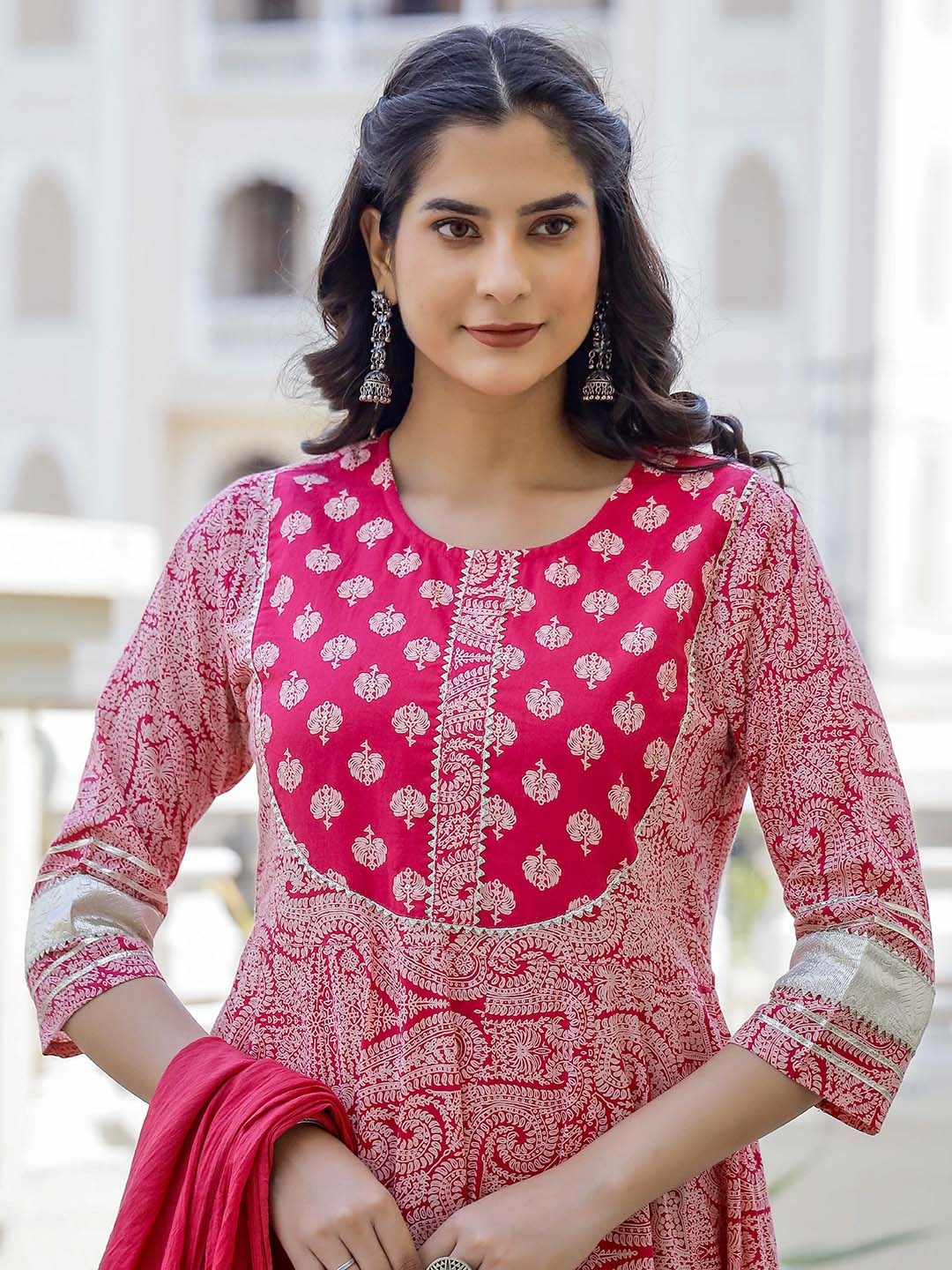 

mokshi Paisley Printed Regular Gotta Patti Pure Cotton Kurta with Palazzos & Dupatta, Pink