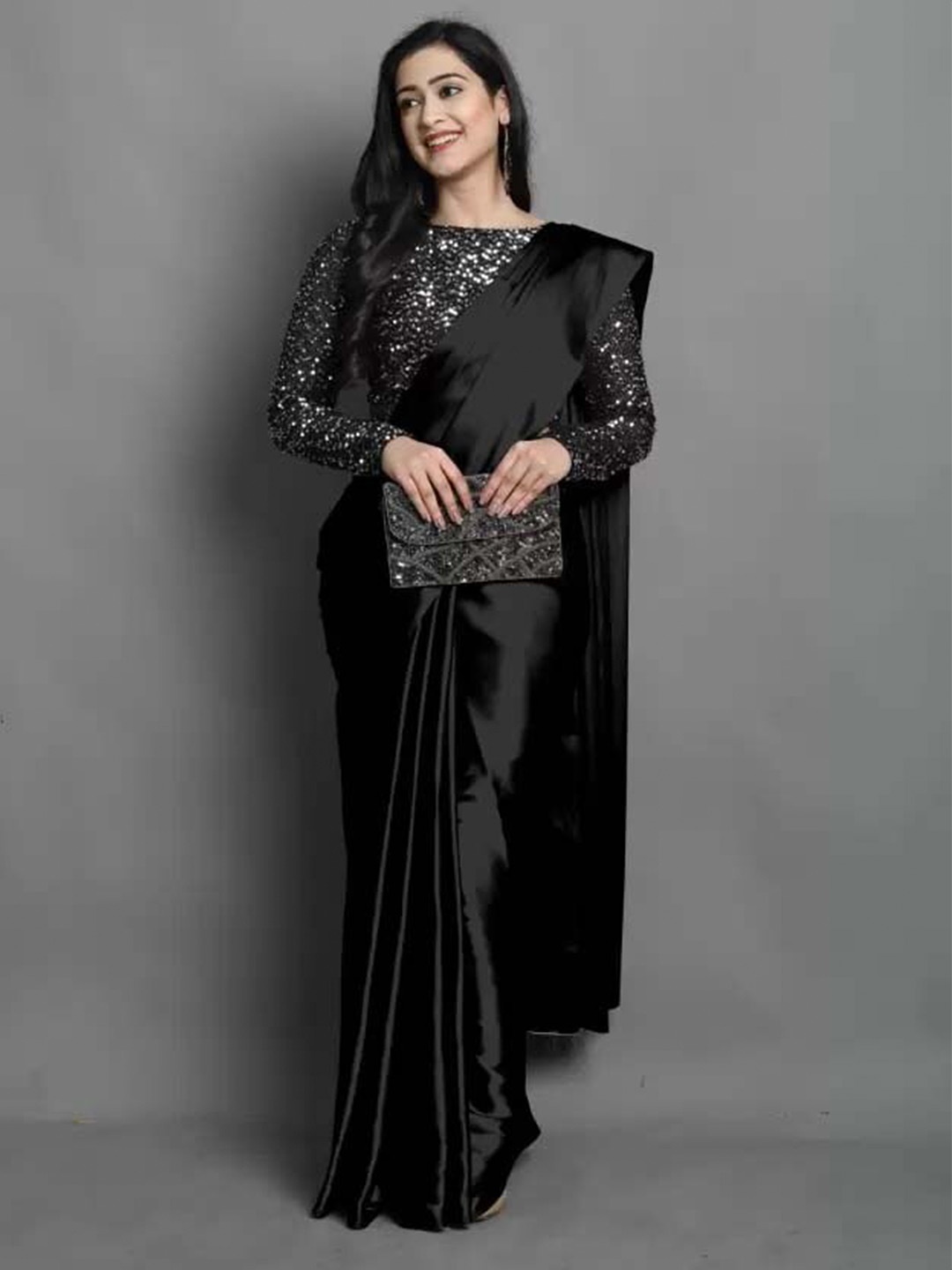 

Aruna Sarees Satin Saree, Black