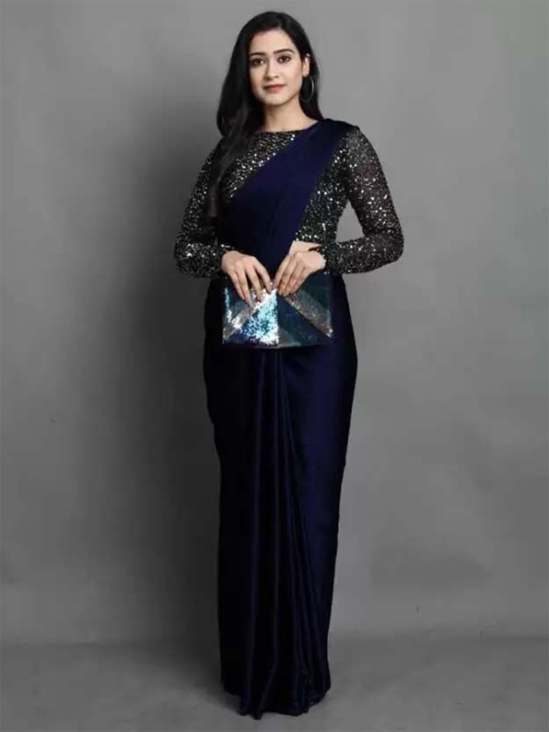 

Aruna Sarees Satin Saree, Navy blue