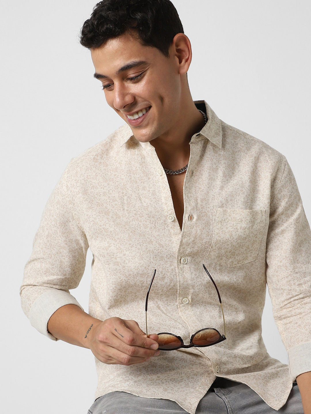 

VASTRADO Classic Slim Fit Floral Printed Cotton Casual Shirt, Beige