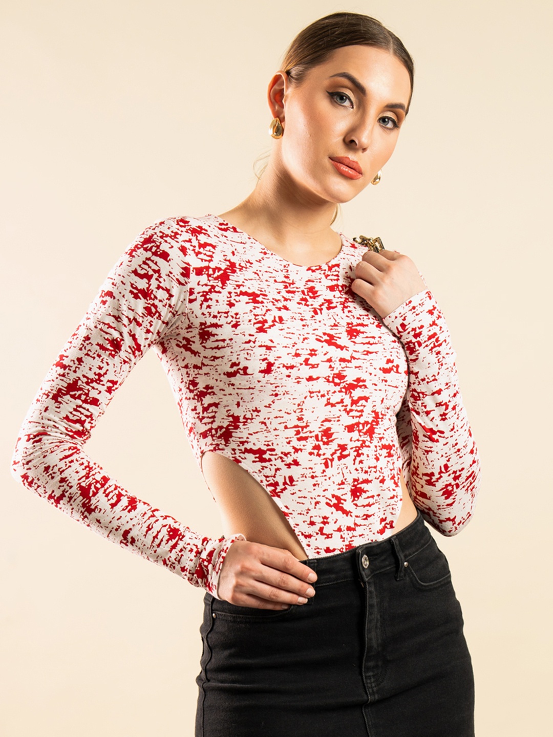 

Stylecast X Hersheinbox Printed Long Sleeve High Cut Bodysuit, White
