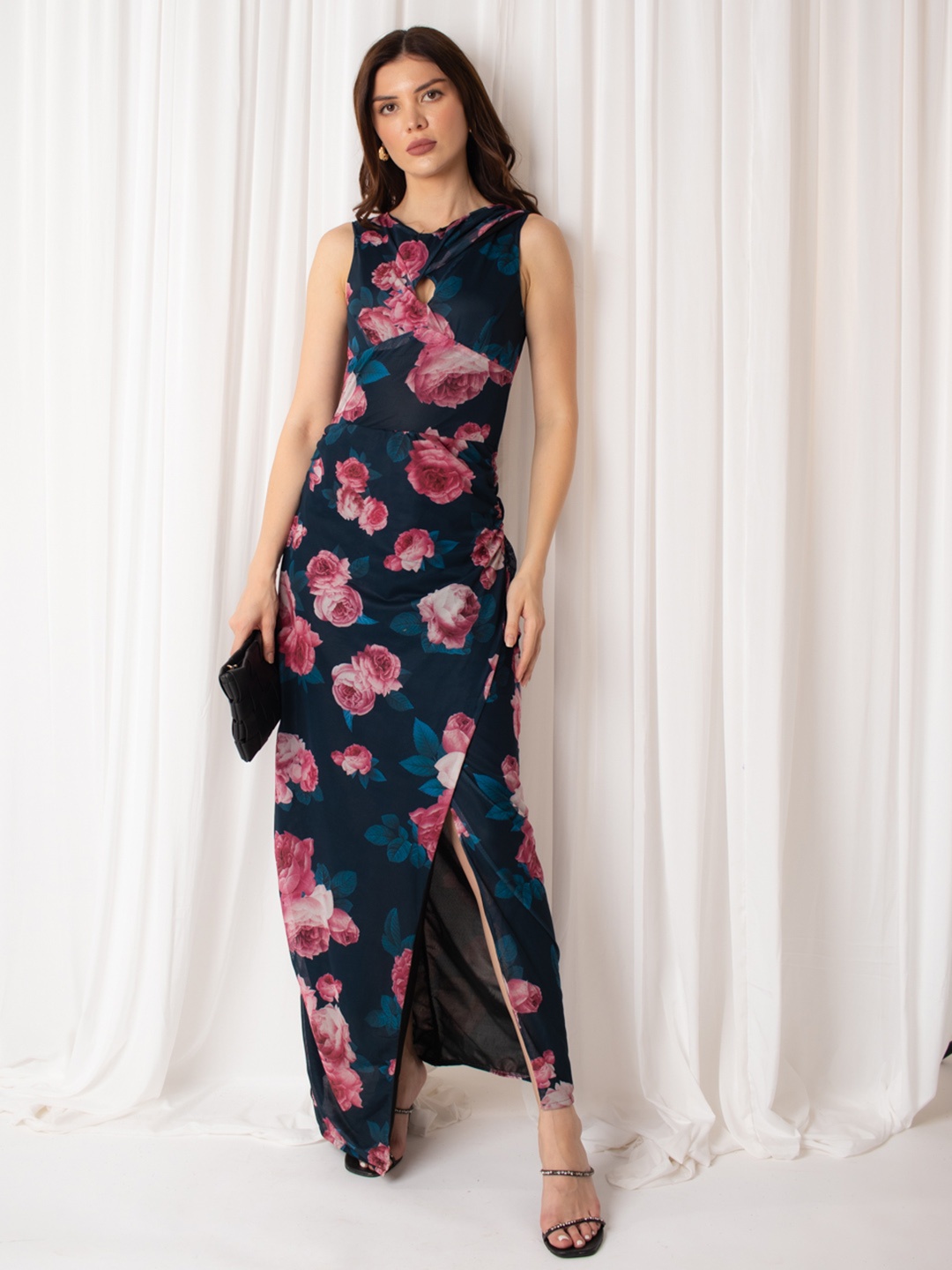 

Stylecast X Hersheinbox Floral Print Maxi Wrap Dress, Navy blue