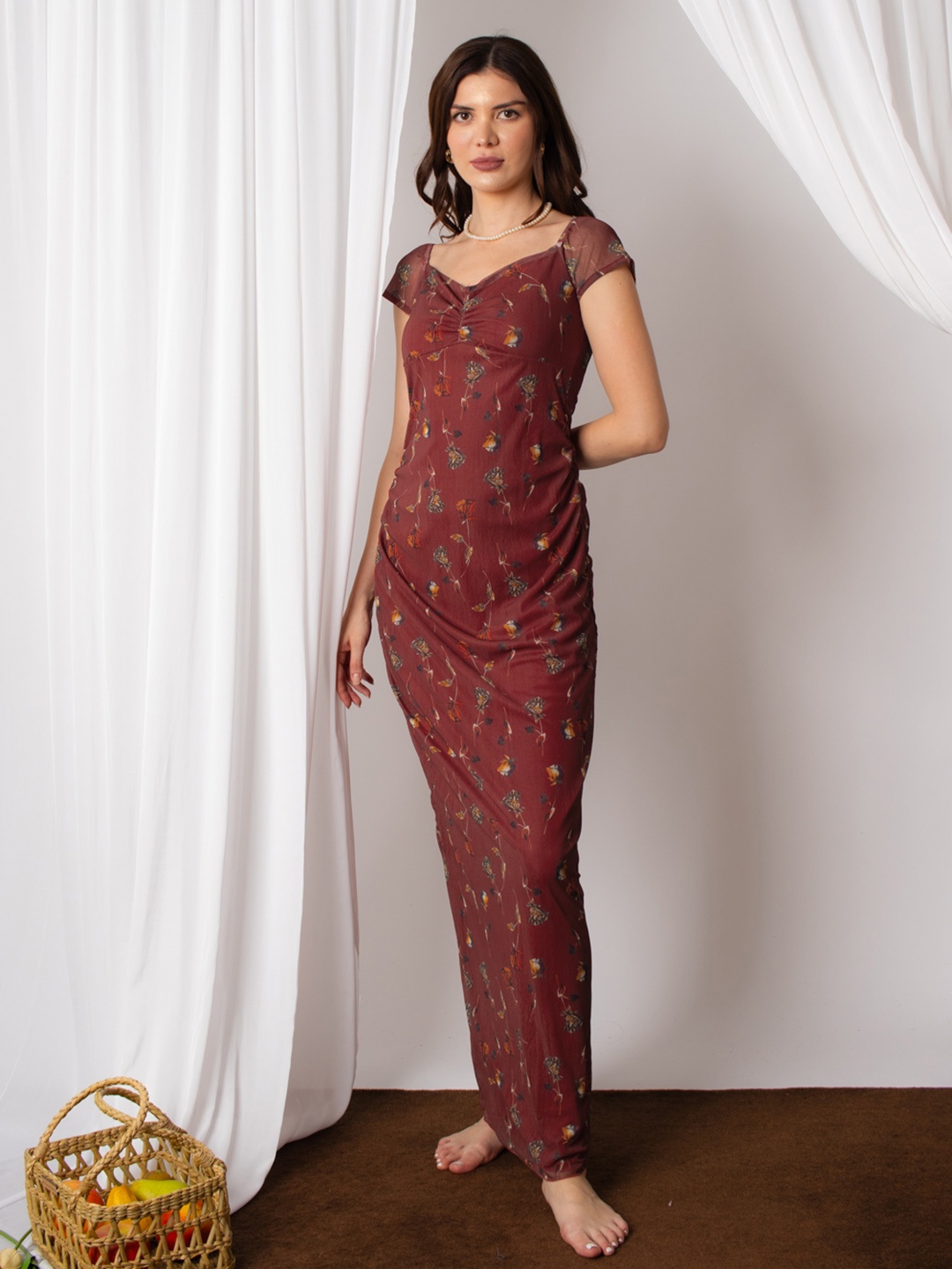 

Stylecast X Hersheinbox Floral Print Maxi Dress, Maroon