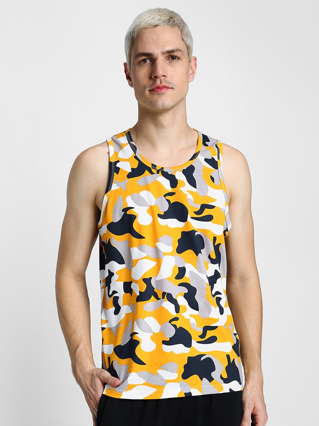 

VEIRDO White & Yellow Abstract Printed Sleeveless Pure Cotton T-shirt