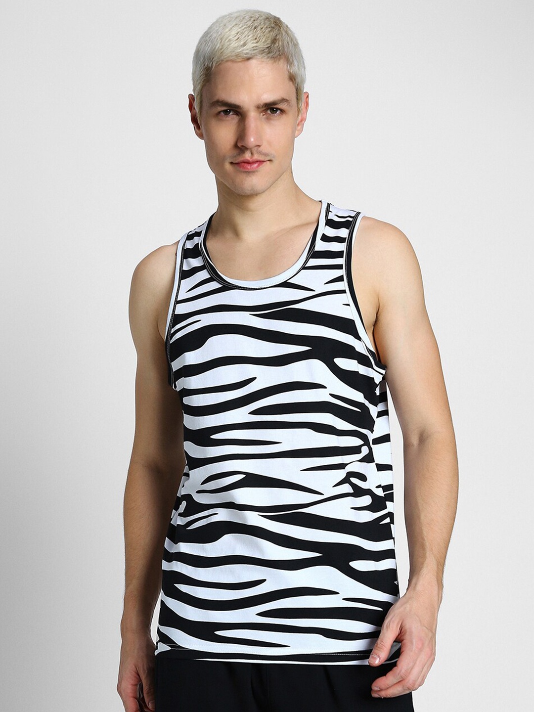 

VEIRDO White & Black Animal Printed Sleeveless Pure Cotton T-shirt