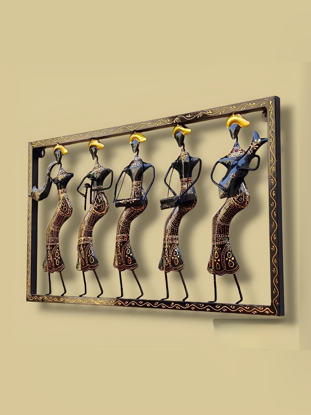 

ANSHIKA INTERNATIONAL Black 5 Musicians Doll Hanging Wall Decor