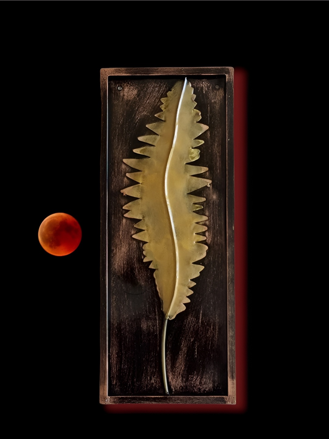 

ANSHIKA INTERNATIONAL Brown Textured Leaf Metal Wall Hanging Decor, Gold