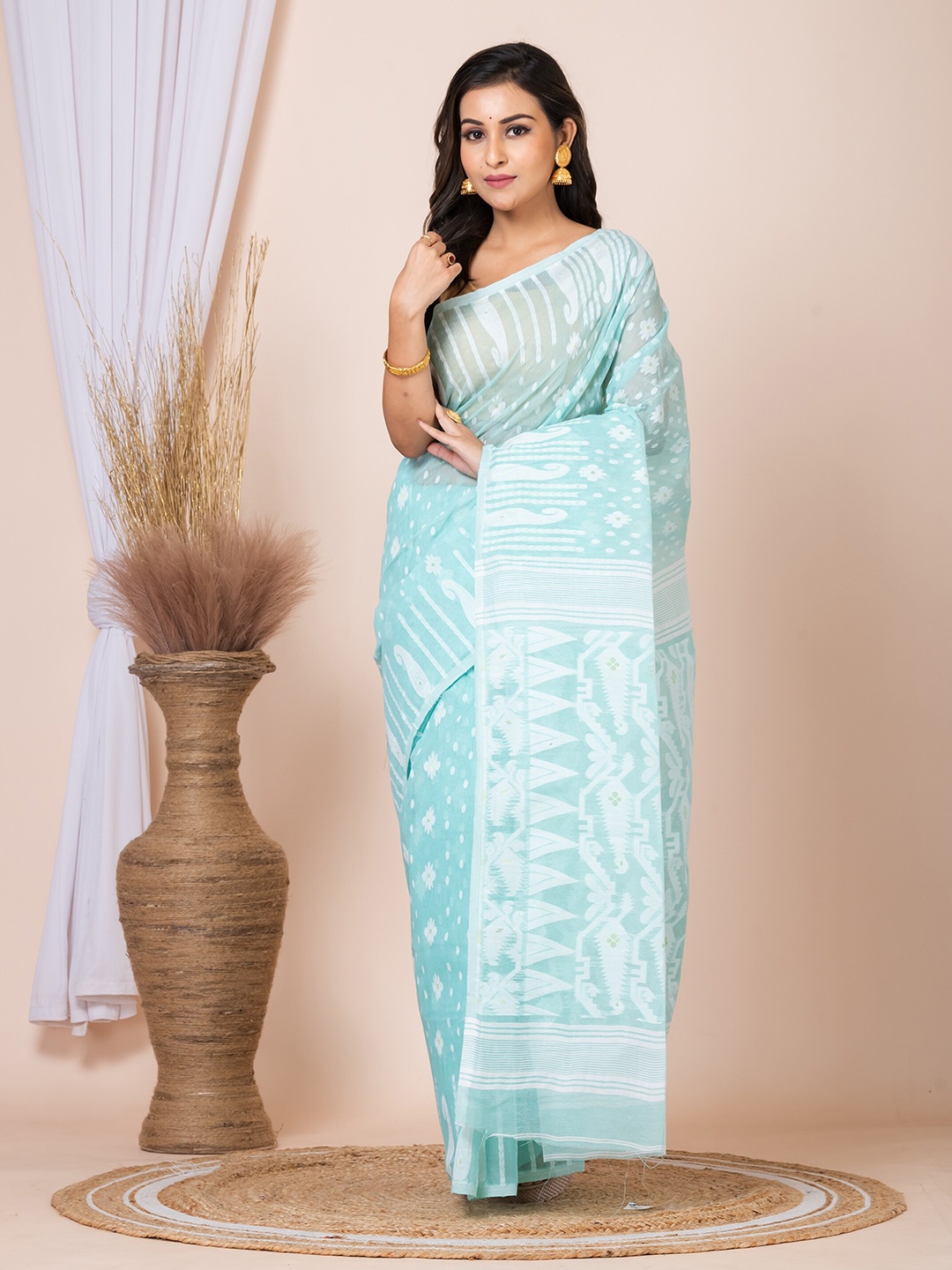 

Laa Calcutta Ethnic Motifs Pure Cotton Jamdani Saree, Sea green