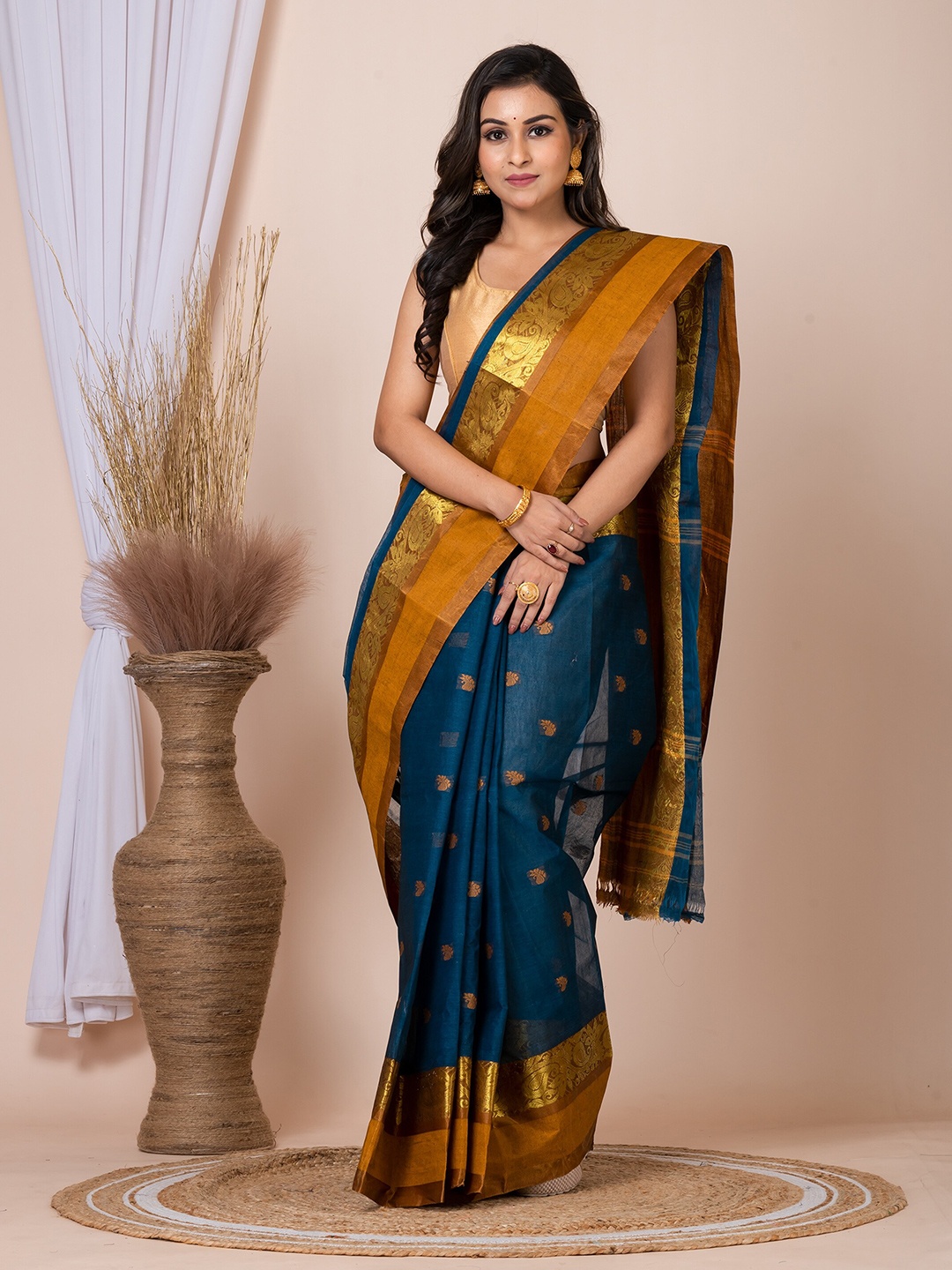 

Laa Calcutta Ethnic Motifs Zari Pure Cotton Taant Saree, Blue