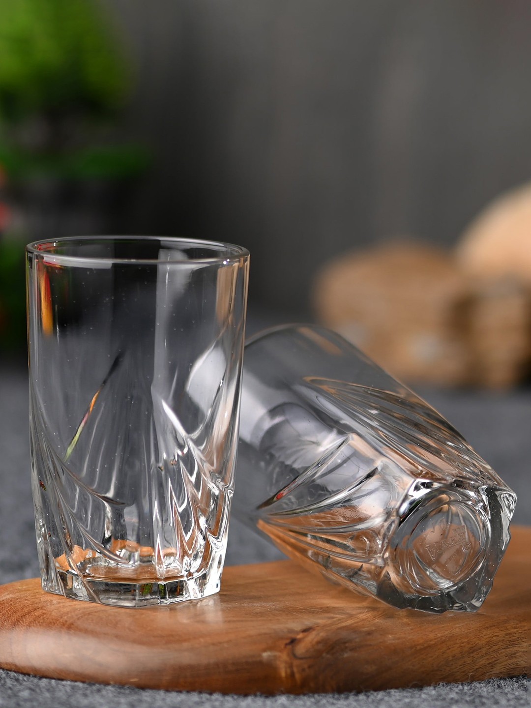 

1ST TIME Transparent 2Pcs Textured Glass Dishwasher Safe Water Glasses 150ml Each