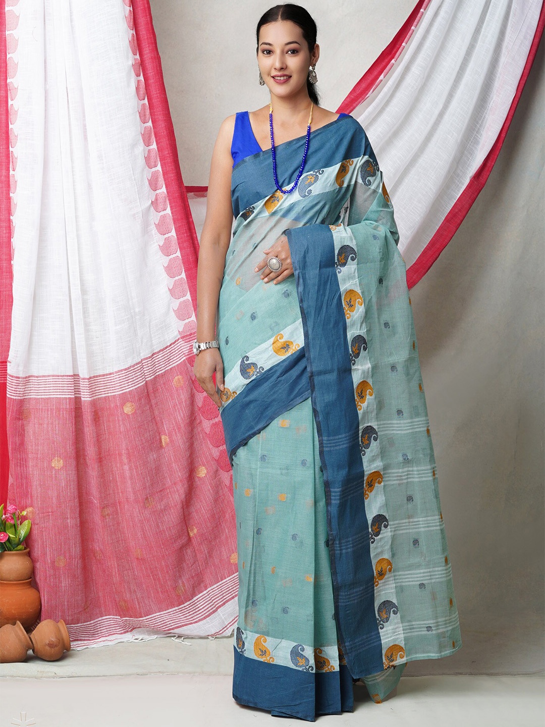 

Unnati Silks Paisley Woven Design Handloom Pure Cotton Jamdani Saree, Green
