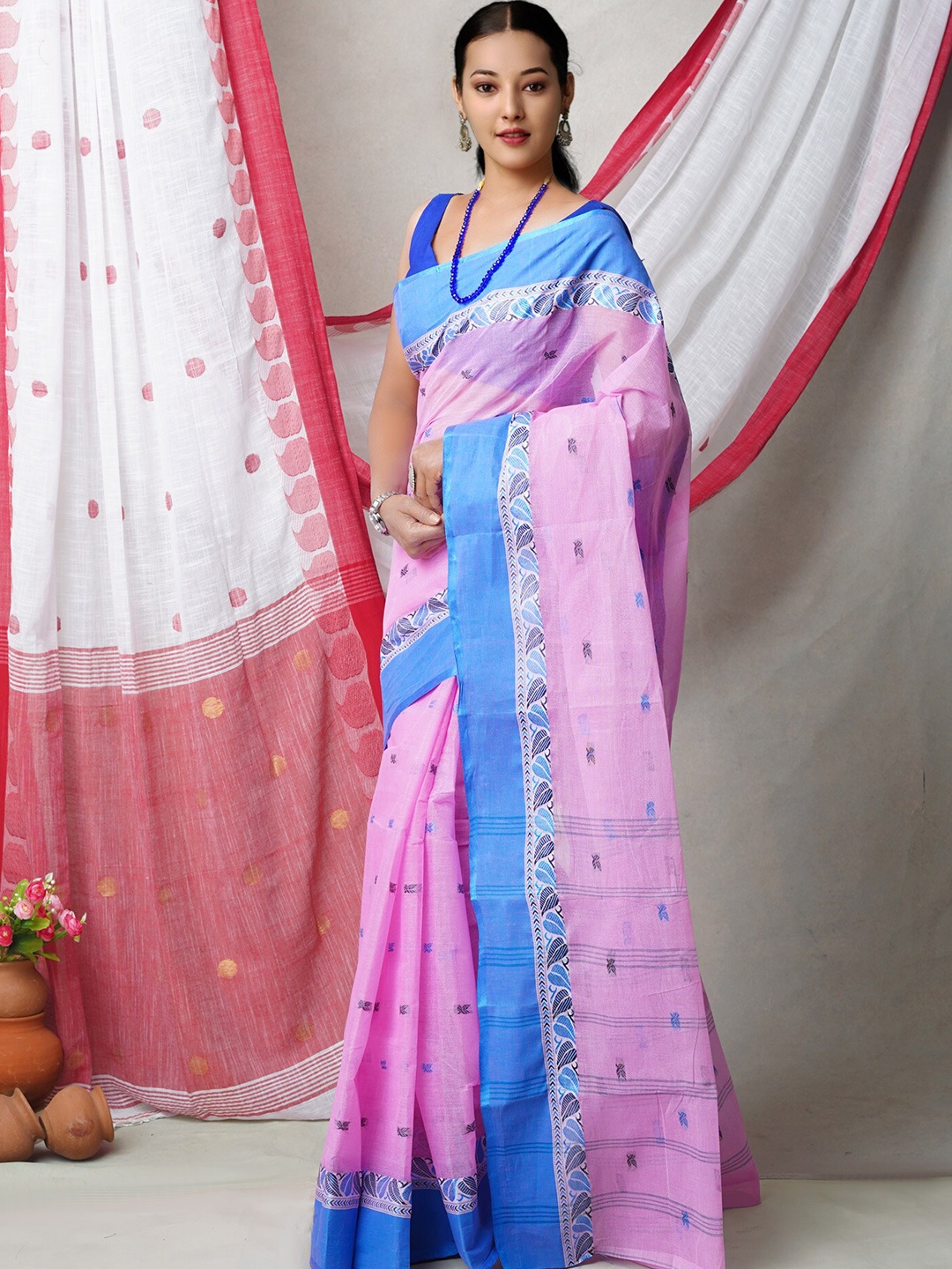 

Unnati Silks Woven Design Pure Cotton Jamdani Saree, Pink