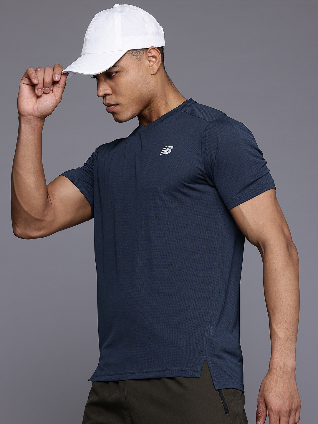 

New Balance Moisture Wicking Running T-shirt, Navy blue