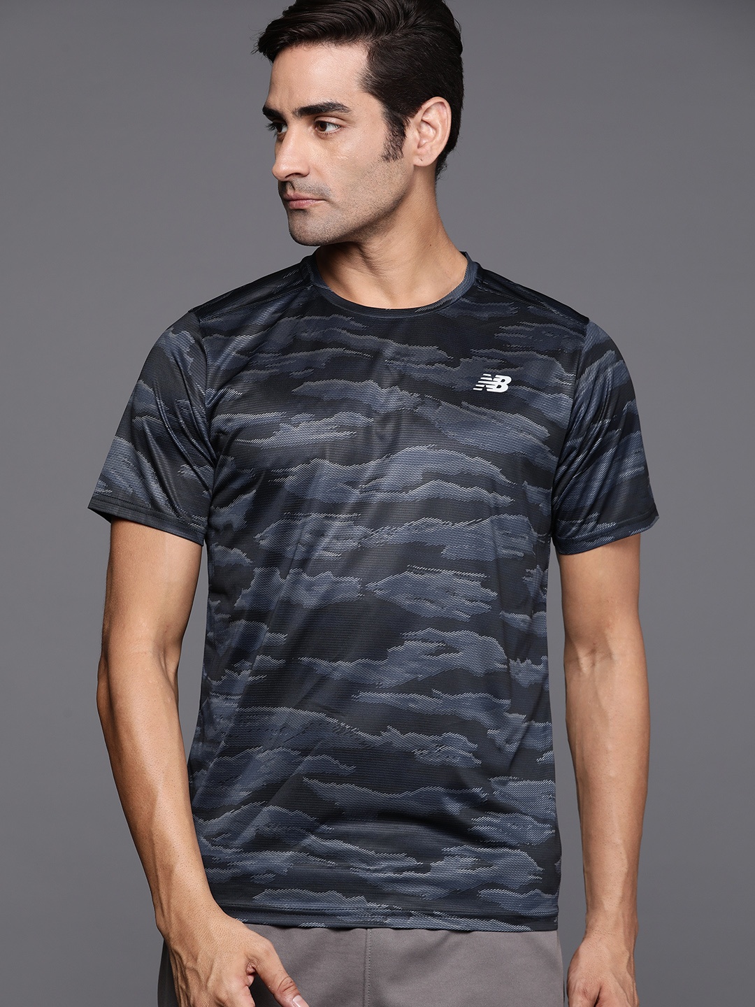 

New Balance Printed Accelerate Workout T-shirt, Black