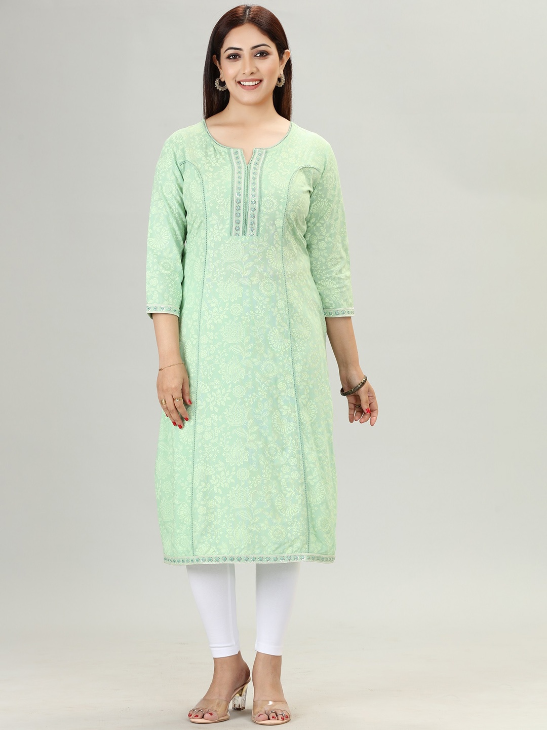 

COTTON CULTURE Geometric Embroidered Gotta Patti Straight Kurta, Green