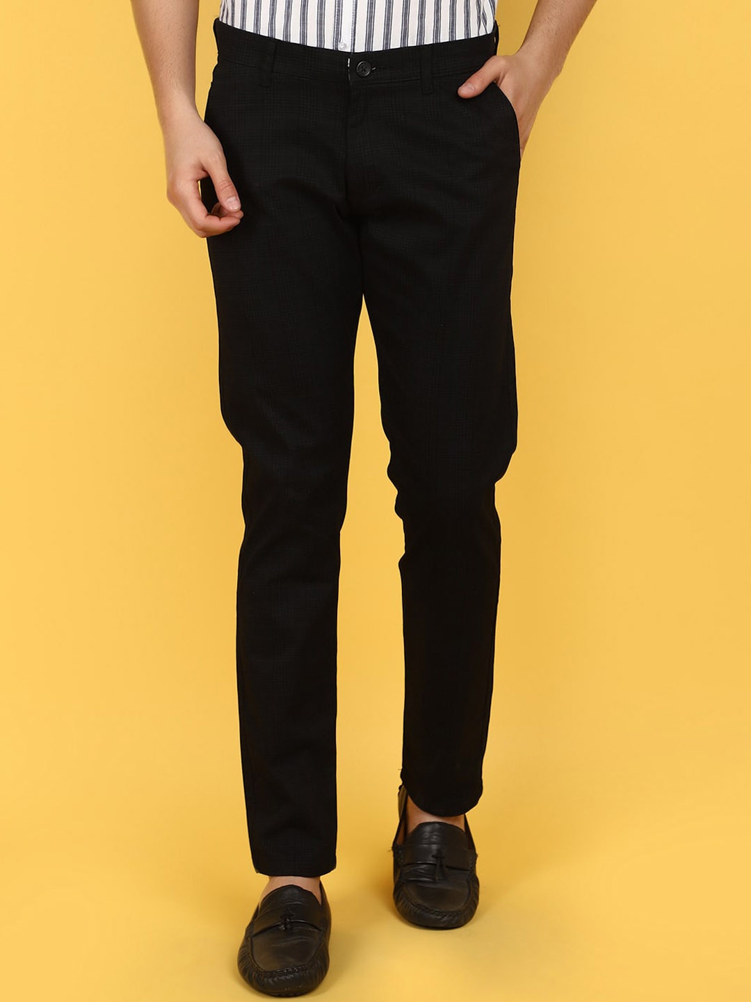 

V-Mart Men Slim Fit Chinos Chinos Trouser, Black