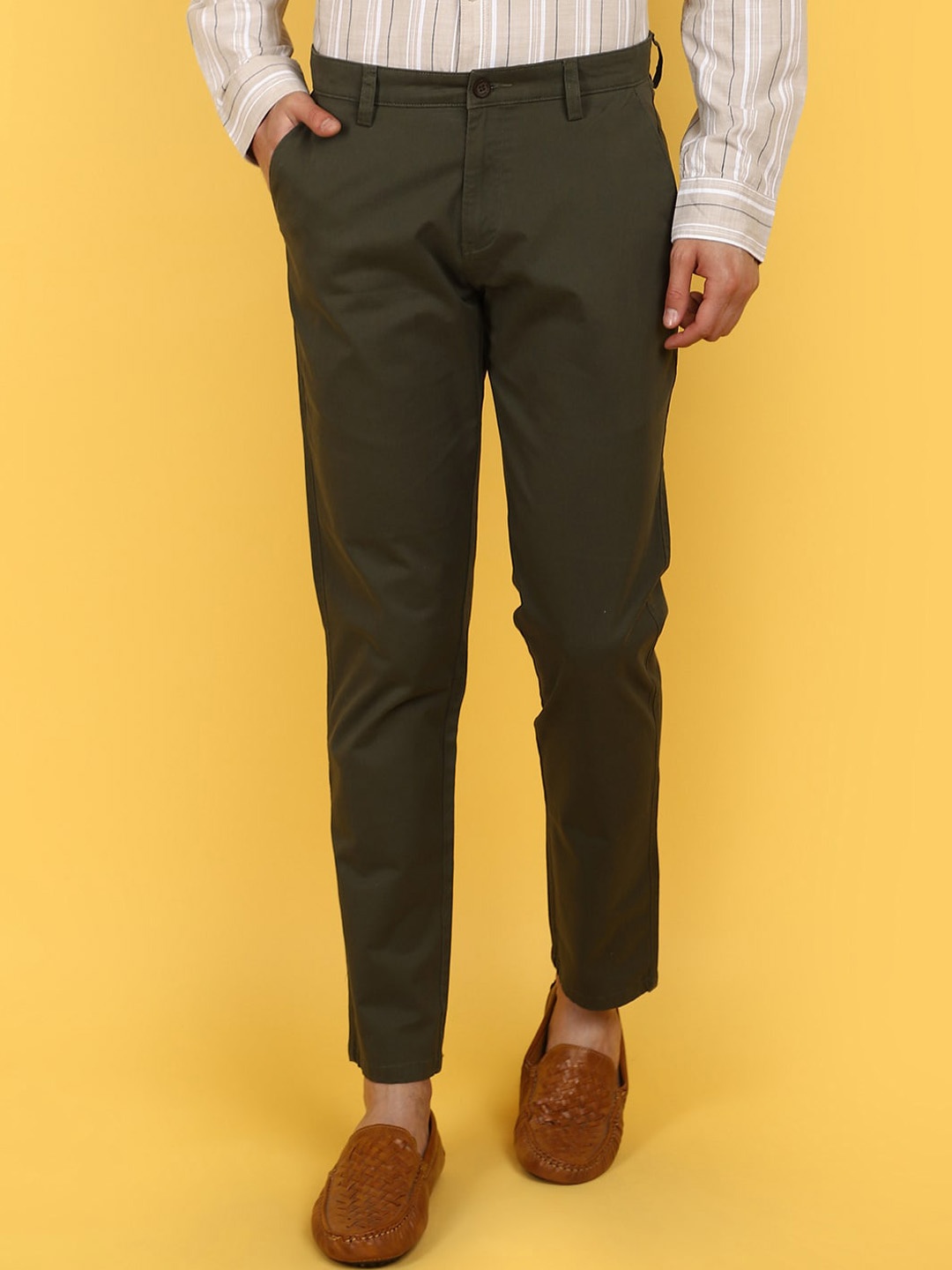 

V-Mart Men Slim Fit Regular Trouser, Green