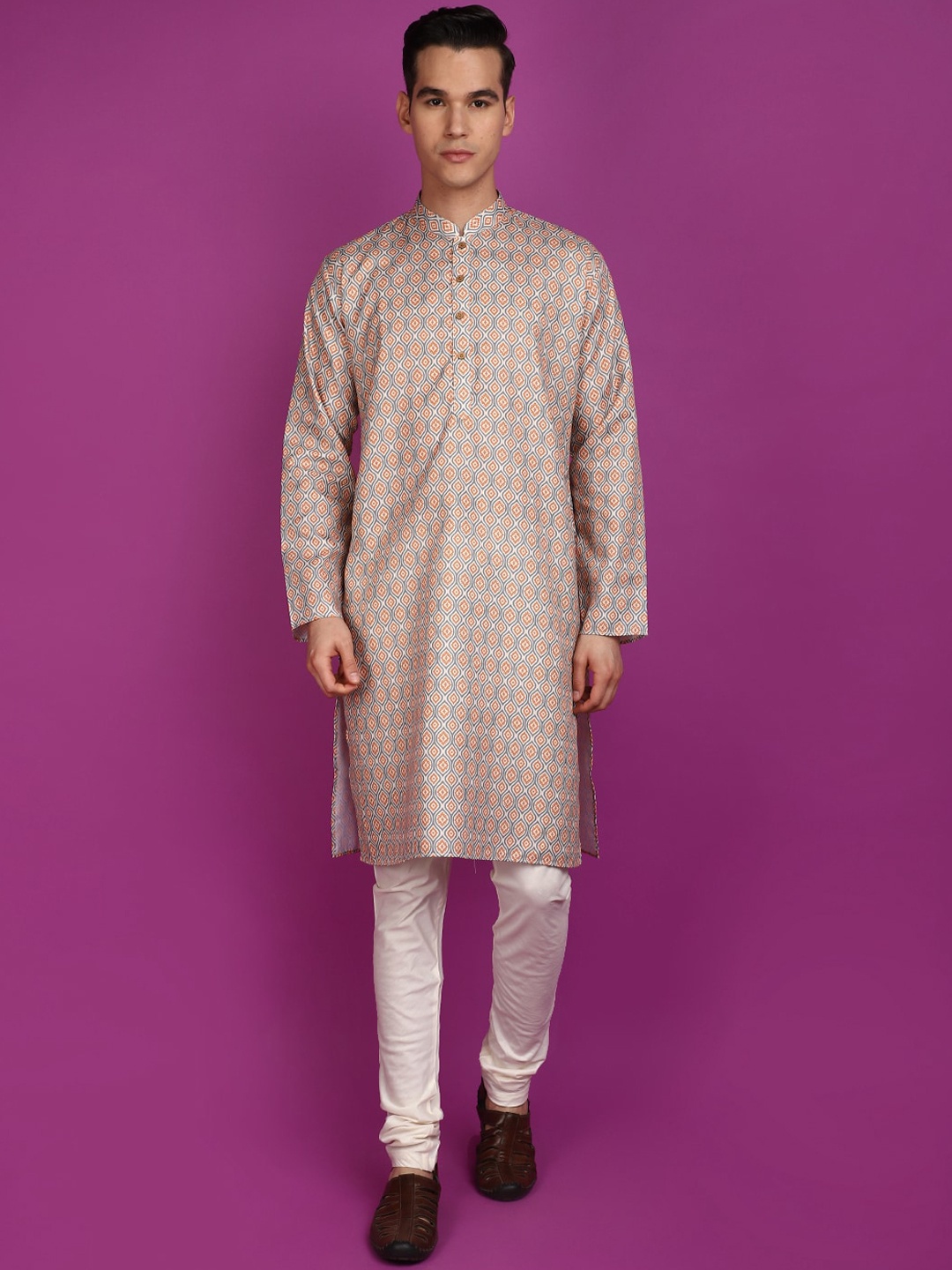 

V-Mart Ethnic Motifs Printed Mandarin Collar Straight Kurta With Churidar, Beige