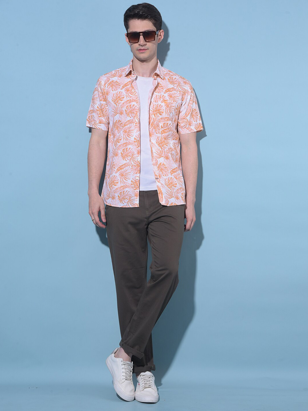 

Crimsoune Club Resort Collar Floral Printed Short Sleeves Cotton Casual Shirt, Orange
